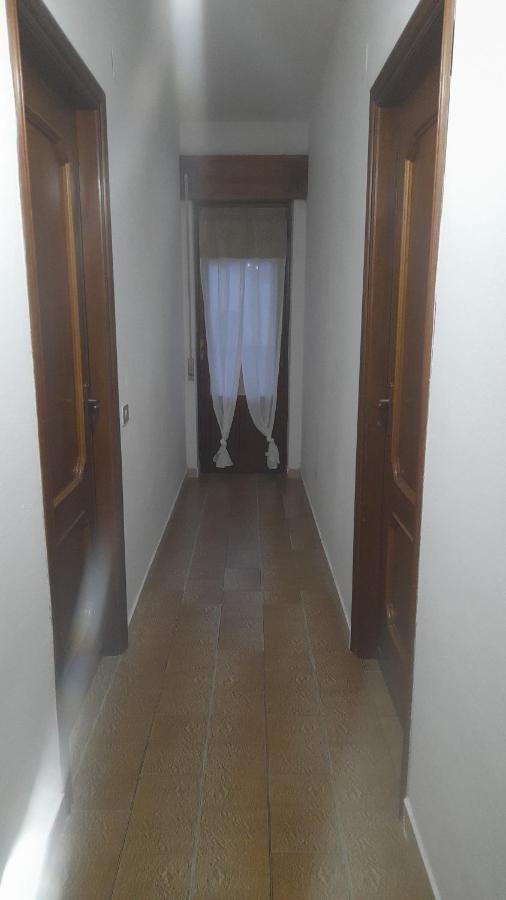 Kiki Beb Carbonia Buitenkant foto